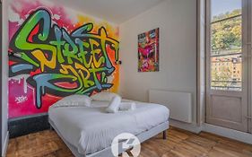 R'Apparts Studio Street Art